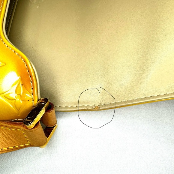 Louis Vuitton Vernis Thompson Street bag - Picture 9 of 12